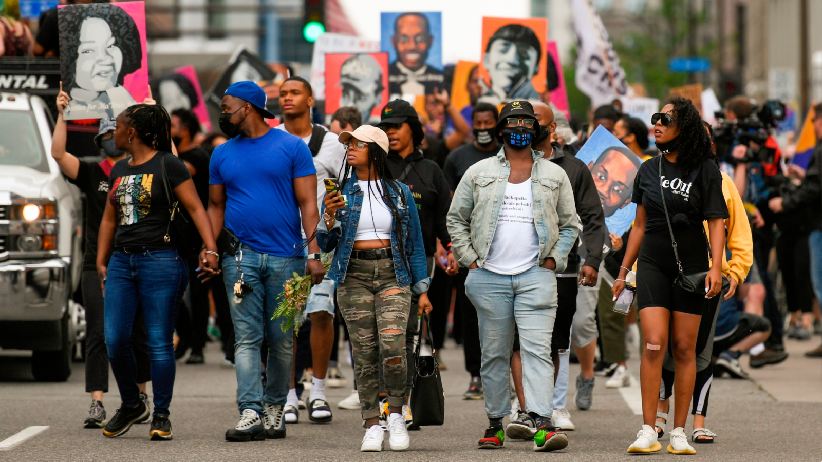 Manifestaciones contra el racismo en el aniversario de la muerte de Floyd