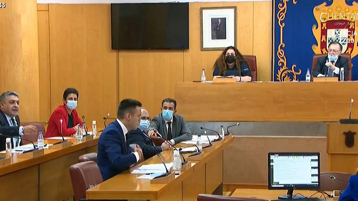 Las cosas claras - Suspendido el Pleno de Ceuta tras un tenso enfrentamiento entre Vox y el resto de grupos: "Es usted un racista"