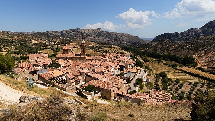 Telediario 1 - Los jóvenes vuelven al pueblo: "He redescubierto el mundo rural y el sentimiento de comunidad"