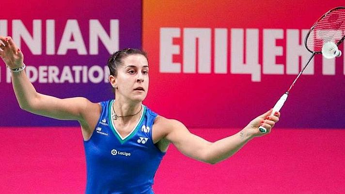Telediario 1 - Carolina Marín se lesiona la rodilla izquierda y pone en riesgo su participación en Tokio 2020