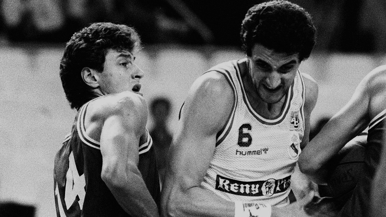 Álvarez Café - Fernando Romay - ver ahora