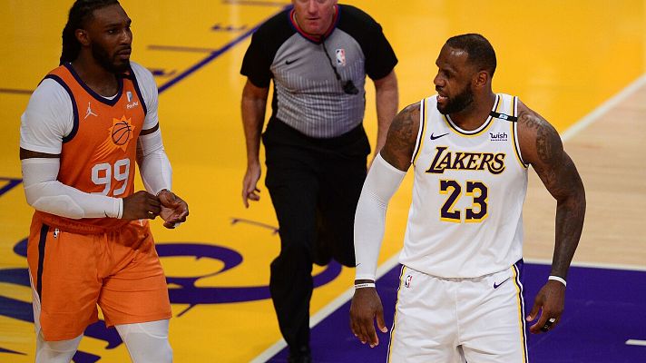 Los Lakers, vigentes campeones de la NBA, contra las cuerdas en su serie