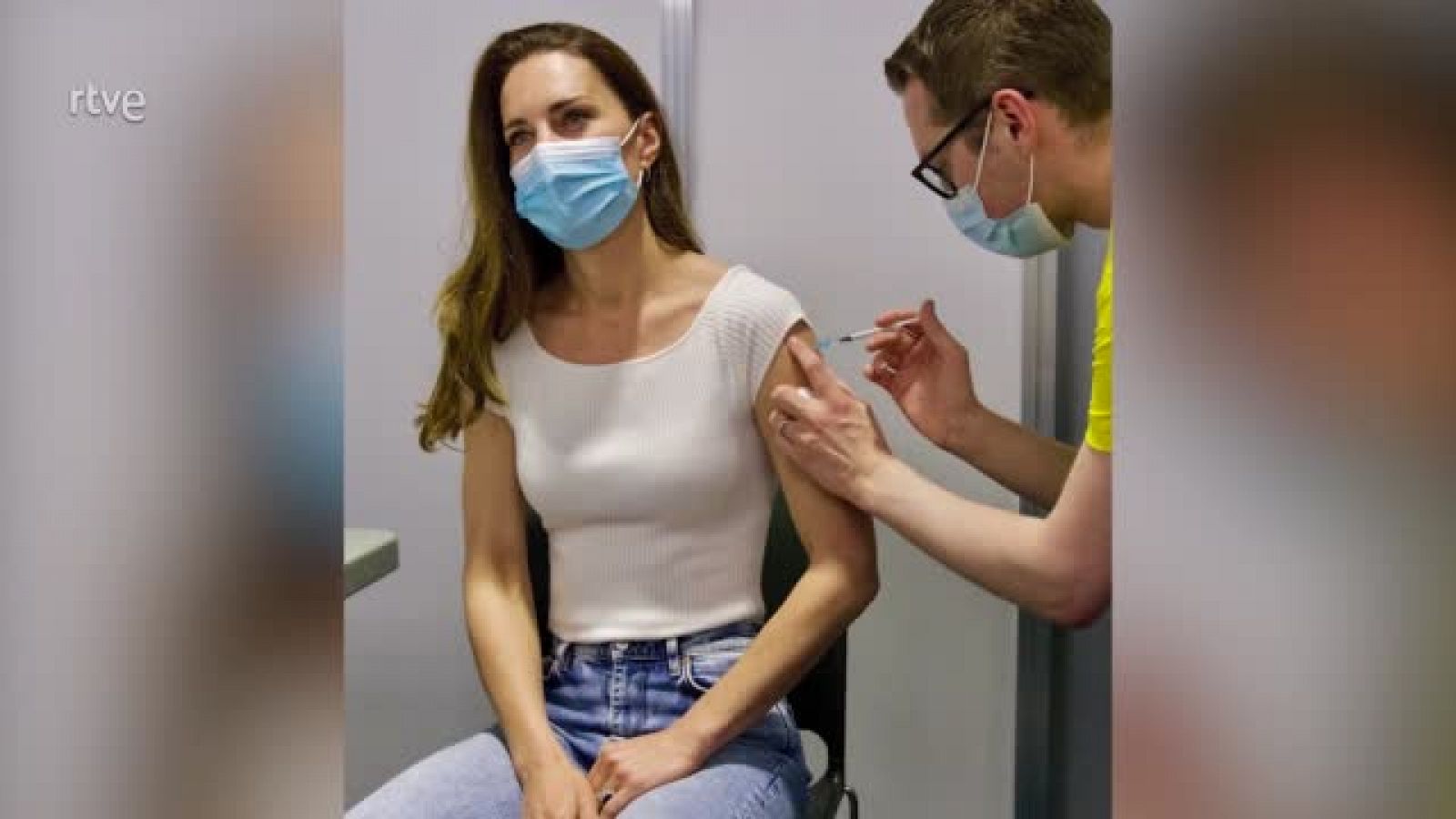  Kate Middleton se vacuna contra el coronavirus