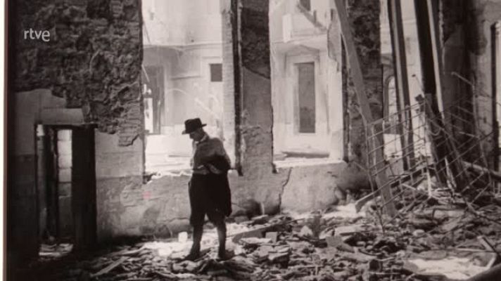 Atención obras - Antoni Campañà-La guerra infinita