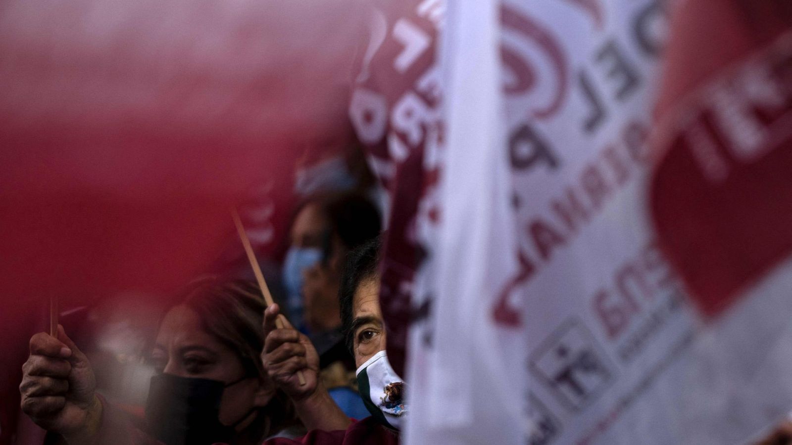 Candidatos a las legislativas y locales de México bajo amenaza de muerte