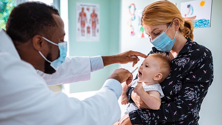 Telediario 1 - El coronavirus provoca un brote de bronquiolitis en niños fuera de temporada