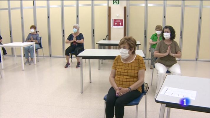 L'informatiu - Comunitat Valenciana - Los centros de mayores luchan contra la soledad