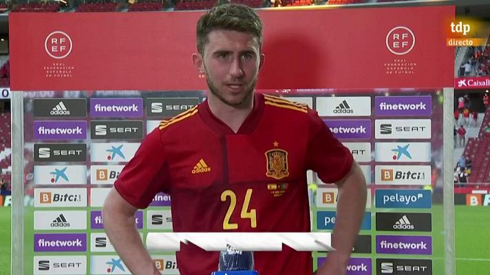 Fútbol - Laporte, feliz tras debutar con la selección española