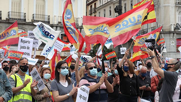 Telediario 1 - Protesta de guardias civiles para reclamar mejoras laborales
