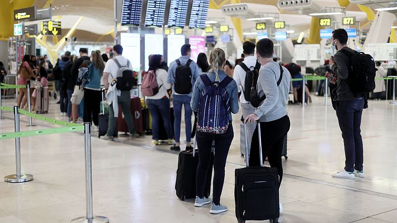 Comienzan las pruebas del 'pasaporte COVID' en España