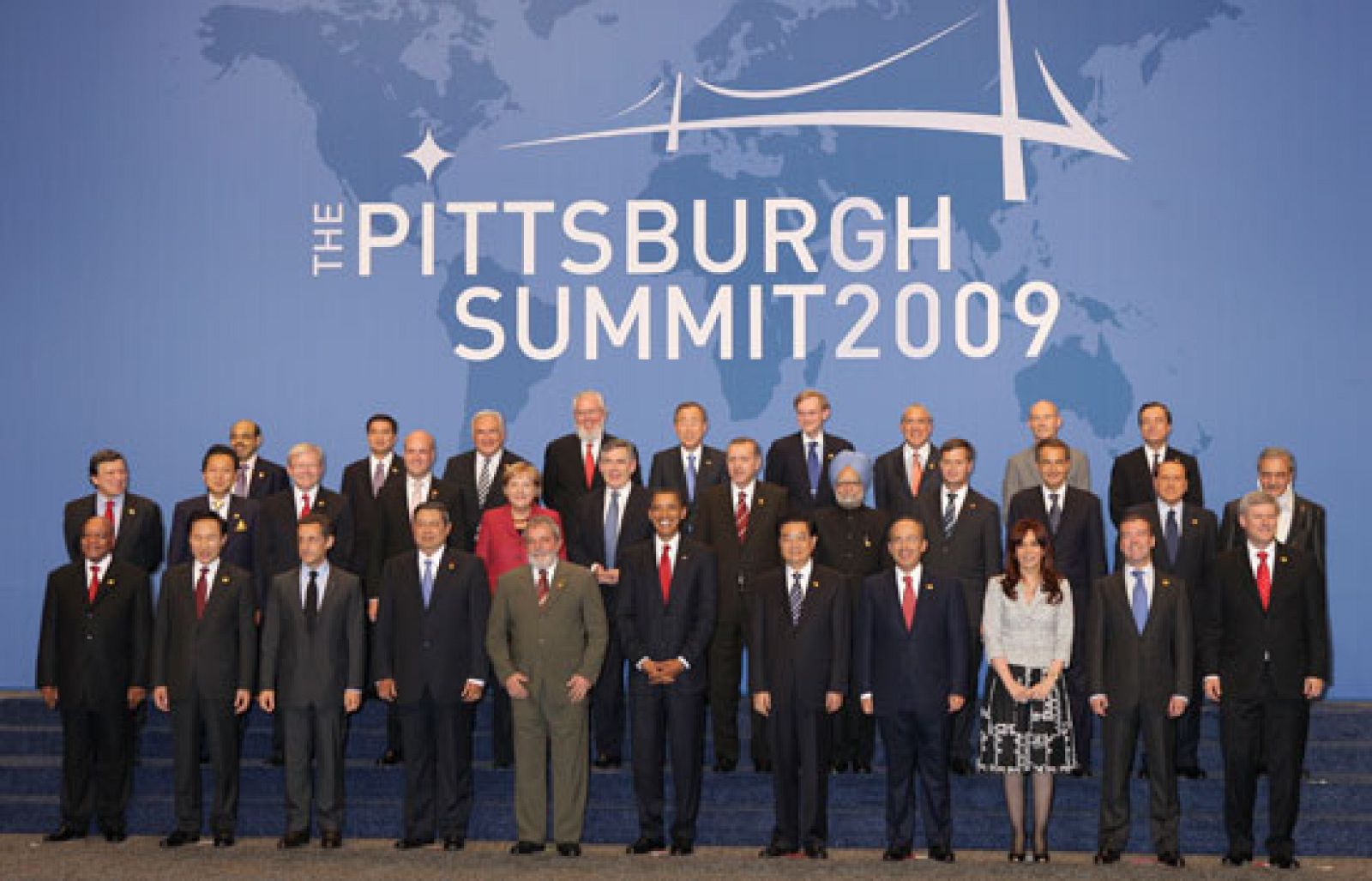 Telediario 2 en cuatro minutos - 25/09/09 | Ver