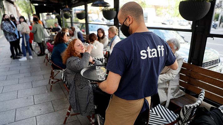 Telediario 1 - La Justicia suspende cautelarmente las restricciones a la hostelería y al ocio nocturno en Madrid