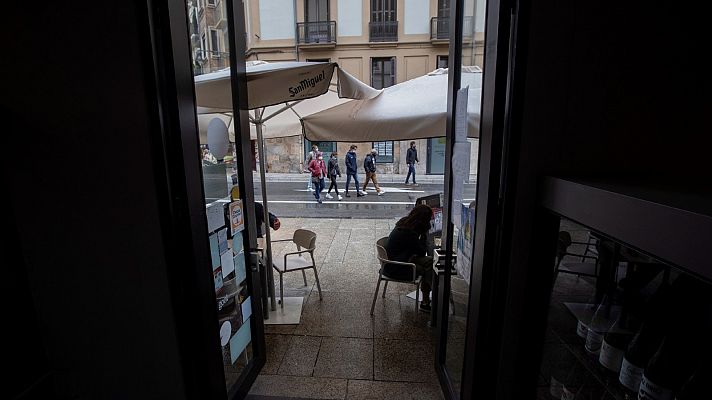 Sanidad rectifica y se abre a renegociar las restricciones