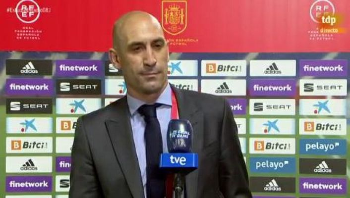 Fútbol - Luis Rubiales: "Estos jugadores merecen todo el respeto"