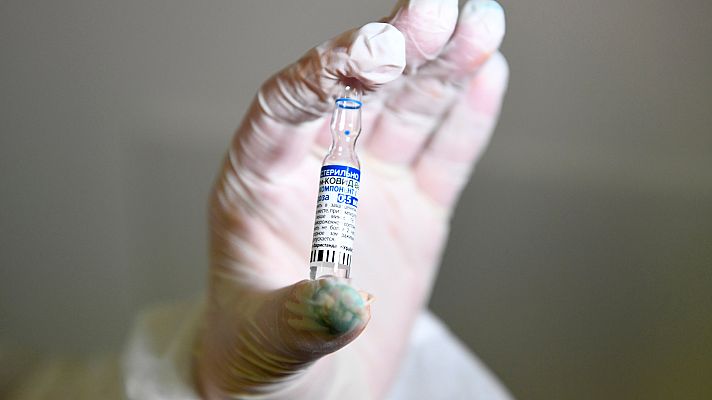 Informativo 24h - Sánchez, sobre la entrada de turistas con vacunas no autorizadas por la EMA: "No tendría que ser un obstáculo"