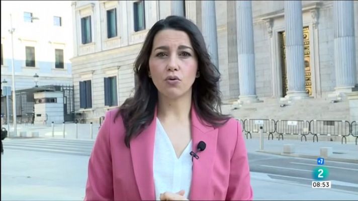 Inés Arrimadas: "Sánchez vol mantenir-se al poder"