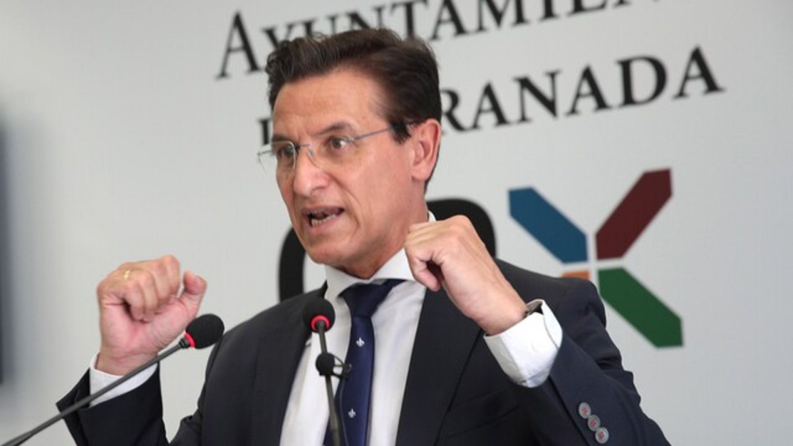 Luis Salvador, alcalde de Granada: "Le pido al PP que reflexione y que vuelva" - La hora de La 1 | Ver