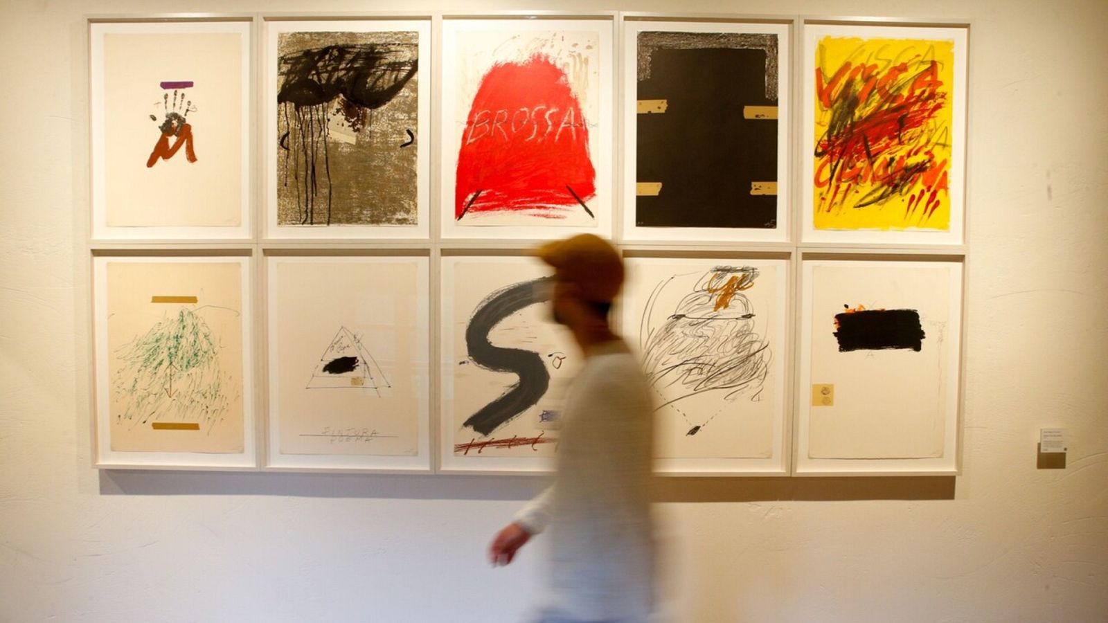 Tàpies y Chillida se reencuentran en una exposición en el Chillida Leku