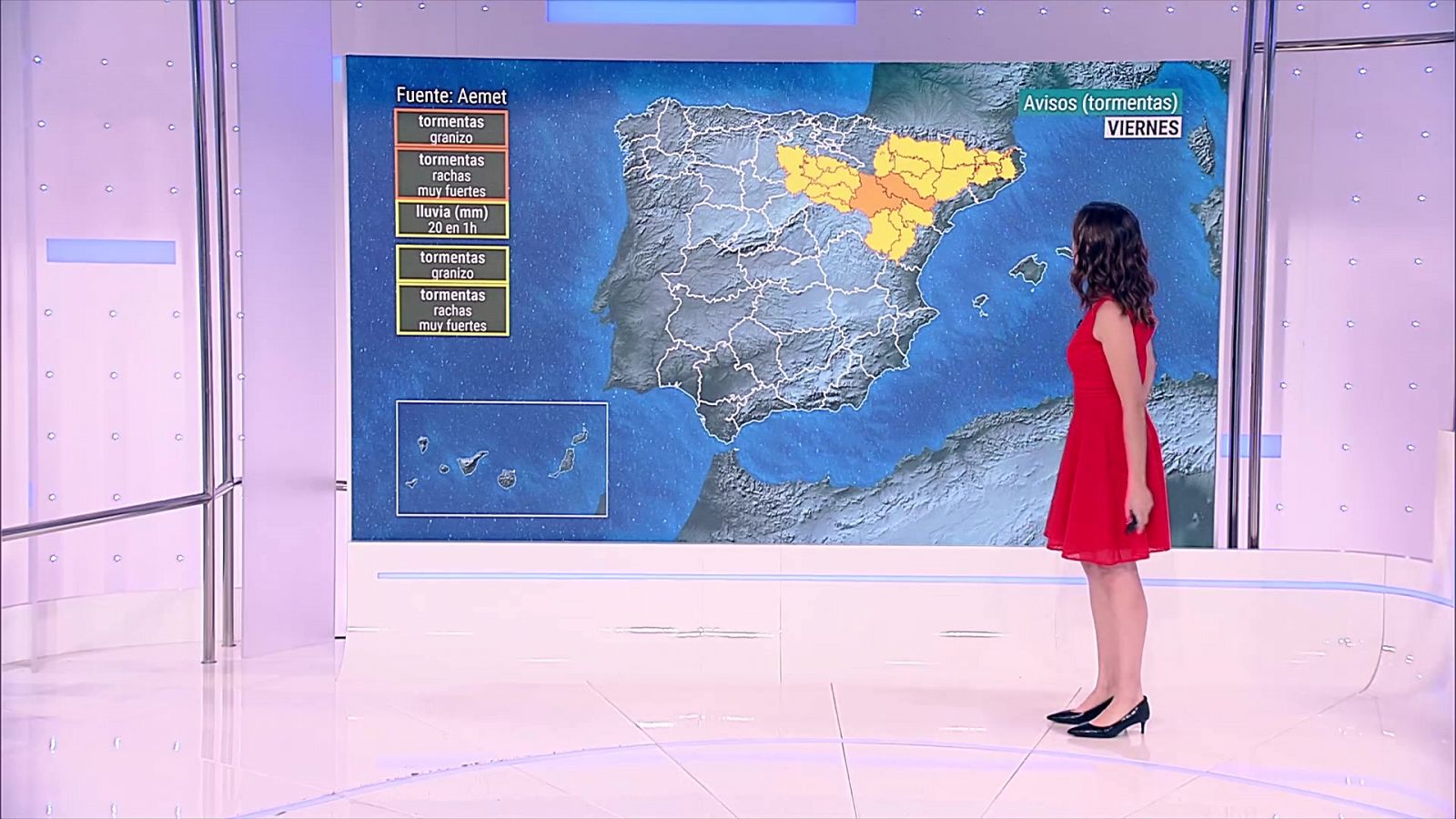 Temperaturas altas en Canarias y los valles del Guadalquivir y del Guadiana. Chubascos y tormentas que podrán ser localmente fuertes en el entorno del sistema Ibérico oriental y en Pirineos - ver ahora