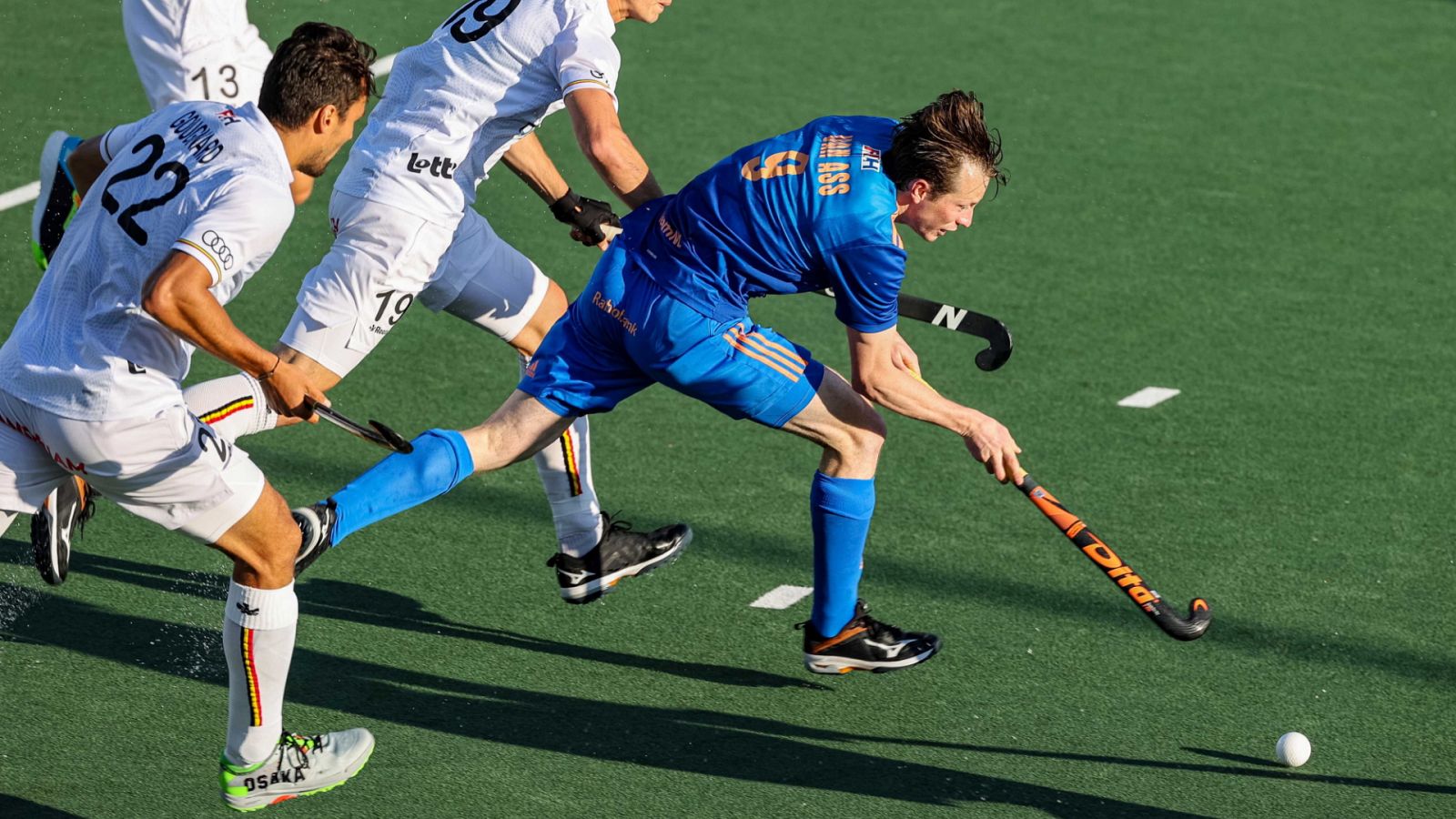Hockey hierba - Campeonato de Europa masculino. 2ª semifinal: Países Bajos - Bélgica