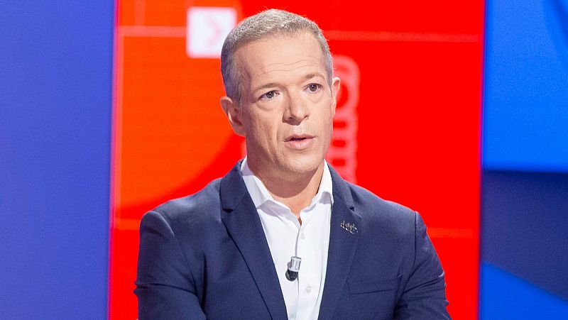 Ander Gil (PSOE) defiende el "diálogo" para "sanar heridas" en Cataluña: "La respuesta de las derechas es simplona y fracasada"