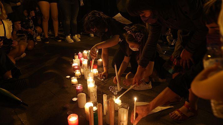 Miles de personas protestan en las calles contra la violencia machista