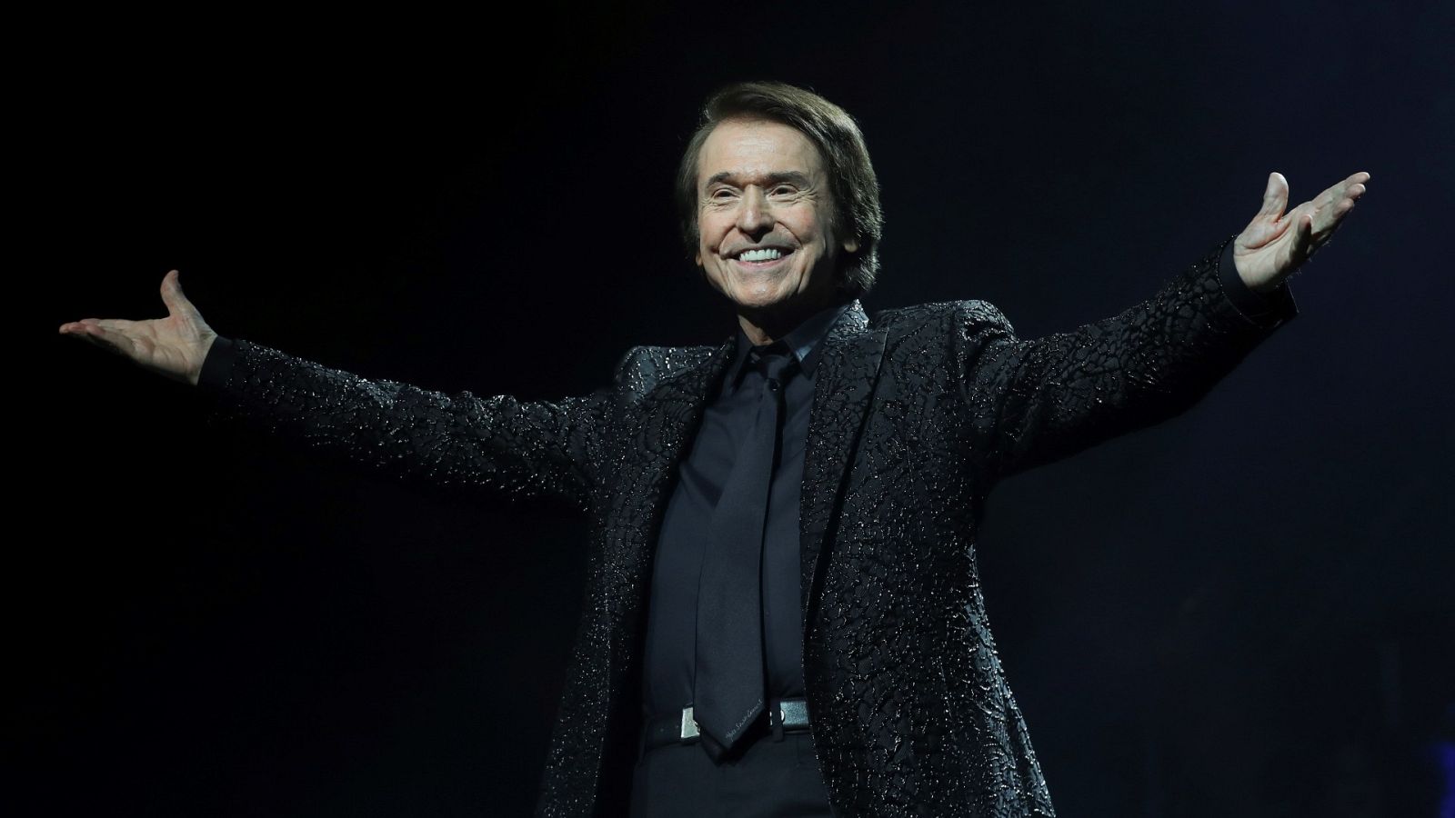 Raphael retoma su gira, suspendida por la pandemia