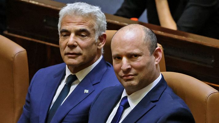 Naftali Bennett releva a Netanyahu tras 12 años en el poder