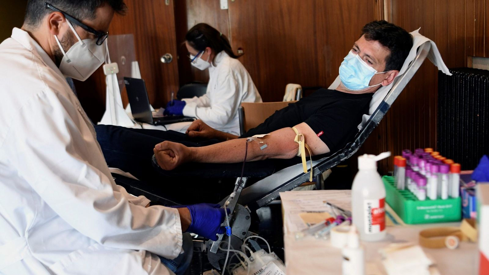 El Día del Donante de Sangre, ante el reto de animar a los jóvenes 