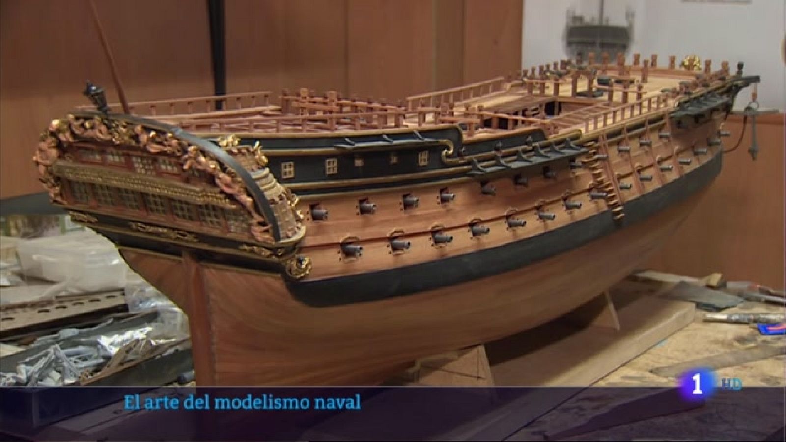Curro Agudo nos enseña el arte del modelismo naval