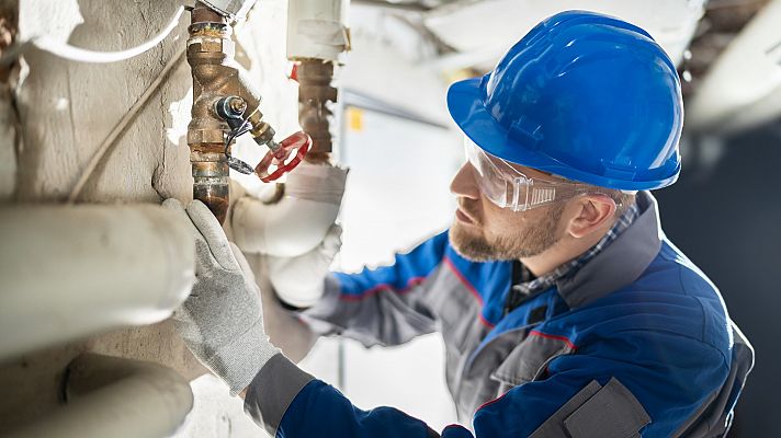 Telediario 2 - La nueva FP: interconectada con la universidad y con mayor supervisión de la empresa