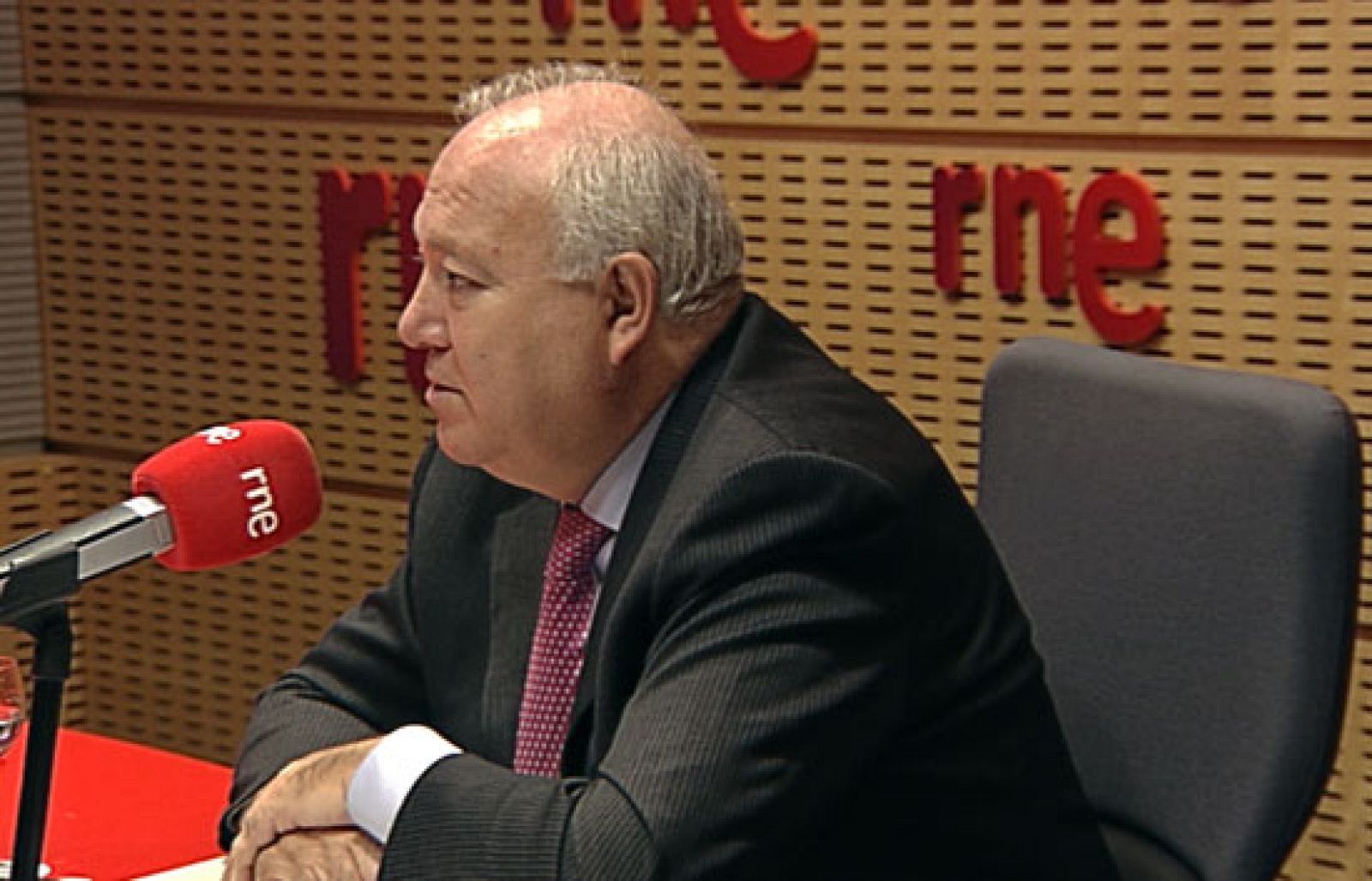 El Gobierno de Micheletti está decidido a mantener su pulso con la comunidad internacional | Ver