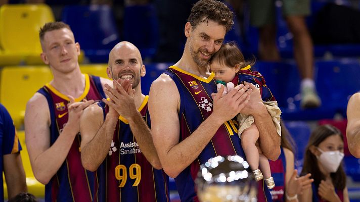 Telediario 1 - Pau Gasol no cierra la puerta a seguir un año más