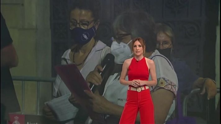 En Línia - Violència de gènere, aliments saludables i ciberassetjament