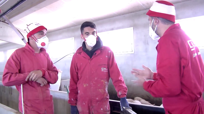 Comando Actualidad - Dani Mateo, "El ganadero maratoniano" nos enseña su granja