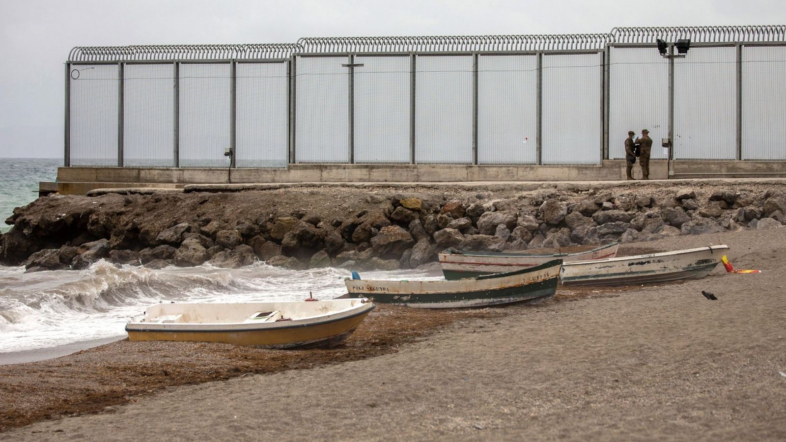 Un mes de la crisis migratoria: 3.000 personas siguen en Ceuta