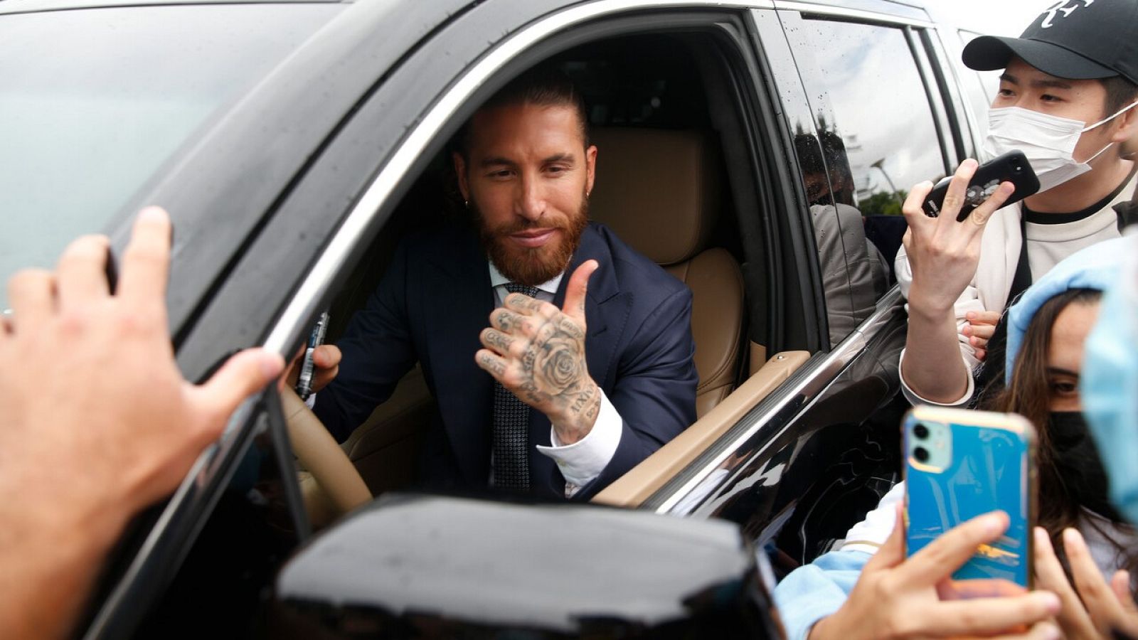 La Premier o el PSG, posibles destinos de Ramos | Ver