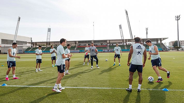 Telediario 1 - España sigue esperando a Busquets, aún sin PCR negativo