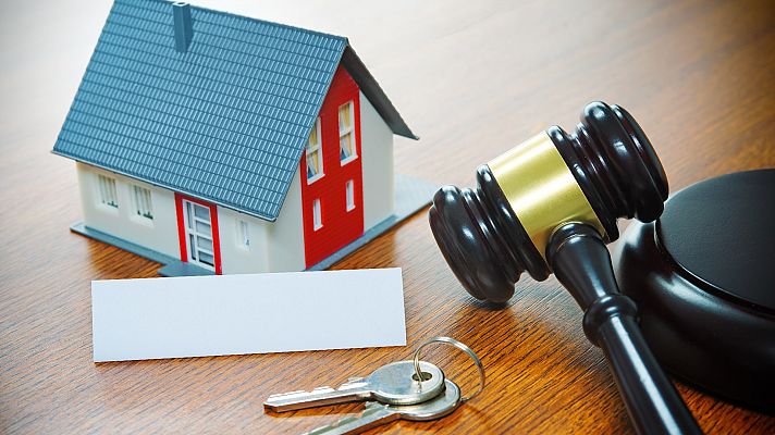 La hora de La 1 - "Solo me han ofrecido tres noches de hostal, ¿y luego qué?"