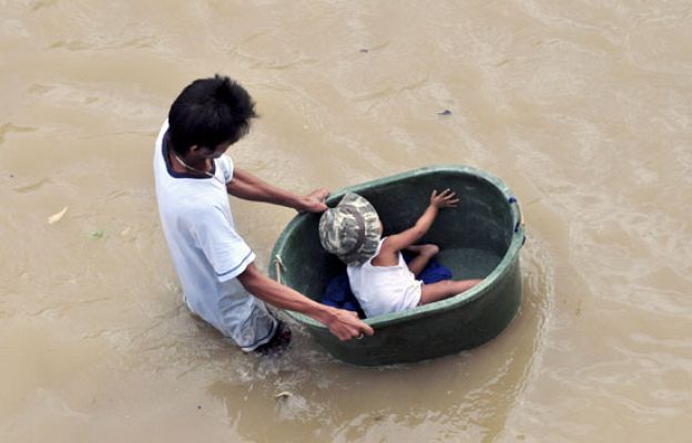 Telediario 1 - Telediario en 4' - 29/09/09