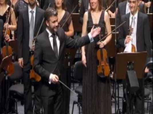 TeleCantabria - Pelechano ha dirigido en dos ocasiones a la Orquesta y Coro de RTVE