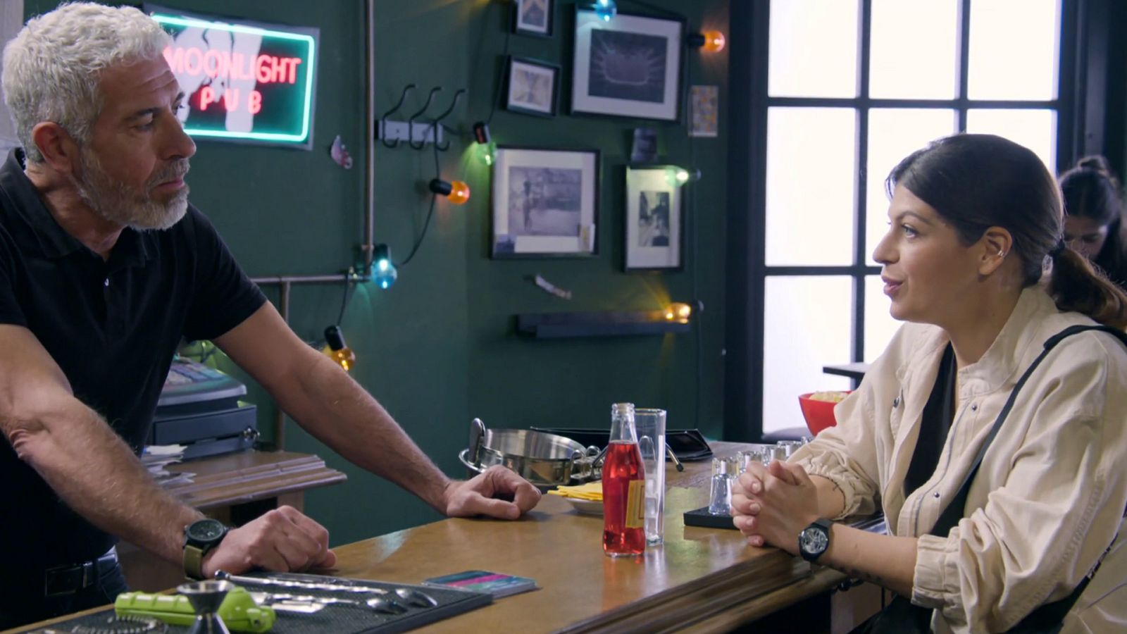 Servir y proteger - Capítulo 993 - Ver ahora