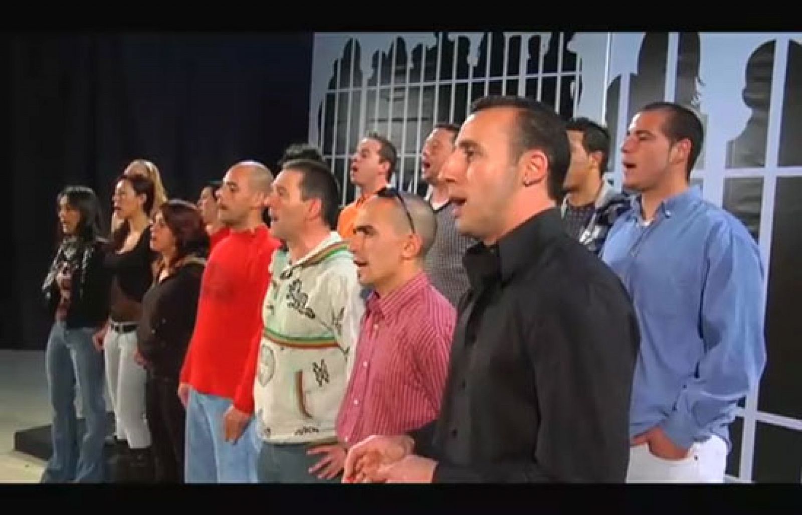 El coro de la cárcel: "A quién le importa" | RTVE Play