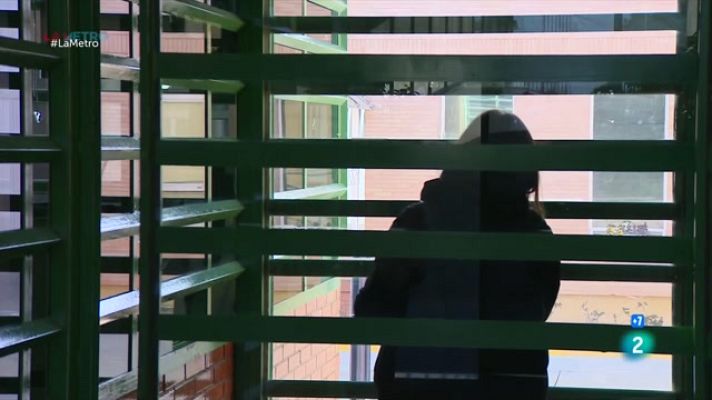 La Metro - Acompanyar presos, Bici sense edat, IV Cinturó i Escher