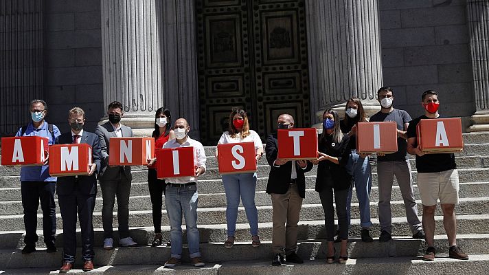 El independentismo pide con 200.000 firmas la amnistía y no solo los indultos