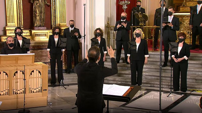 Los conciertos de La 2 - Coro RTVE dirigido por Carlos Mena: "Tempus fugit" - ver ahora