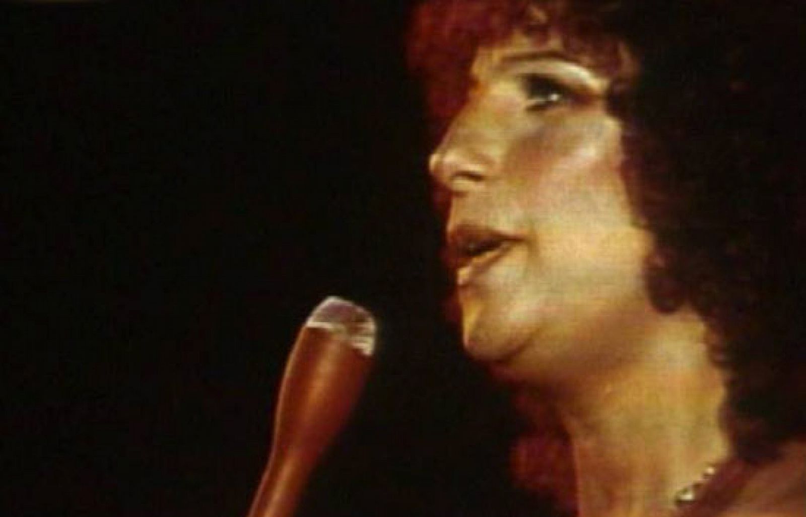 Barbra Streisand canta "Evergreen" - Música en el Archivo de RTVE | Ver