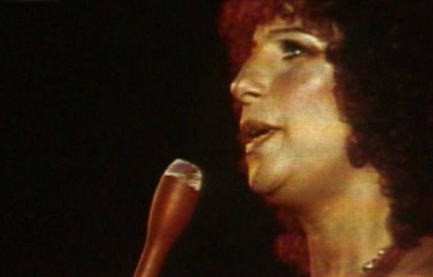 Música en el Archivo de RTVE - Barbra Streisand canta "Evergreen"