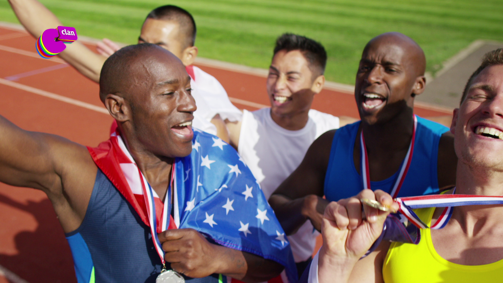 CAMPAÑA 'ESPÍRITU OLÍMPICO' - Fraternidad entre deportistas