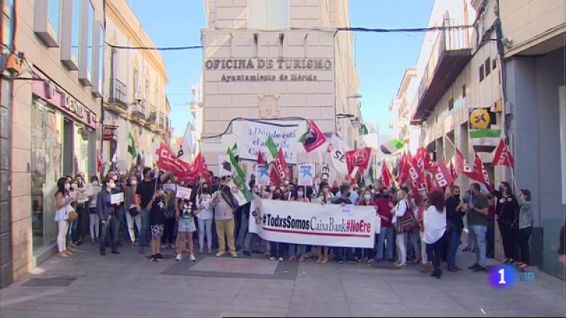 Protestas en Extremadura contra el ERE de Caixabank - 22/06/2021